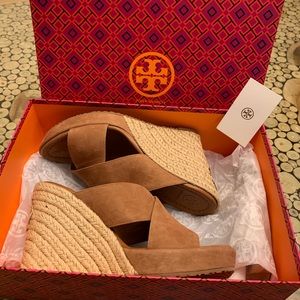 Tory Burch Bailey 110MM Wedge Mule Kid Suede